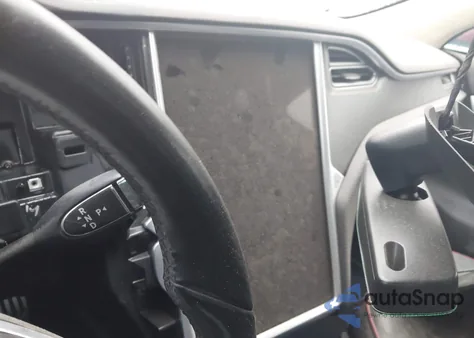 2013 Tesla Model S Performance из США, поврежденный, VIN 5YJSA1CP4DFP13611